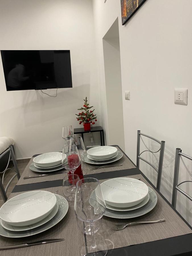 Appartement The Nest Of Via Toledo à Naples Extérieur photo